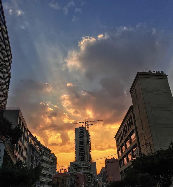 ✨Ｋｅｅｐ ａ Ｌｉｔｔｌｅ Ｆｉｒｅ Ｂｕｒｎｉｎｇ， Ｈｏｗｅｖｅｒ Ｓｍａｌｌ Ｈｏｗｅｖｅｒ Ｈｉｄｄｅｎ✨~•~•~•~•~•~•~• (Beirut, Lebanon)